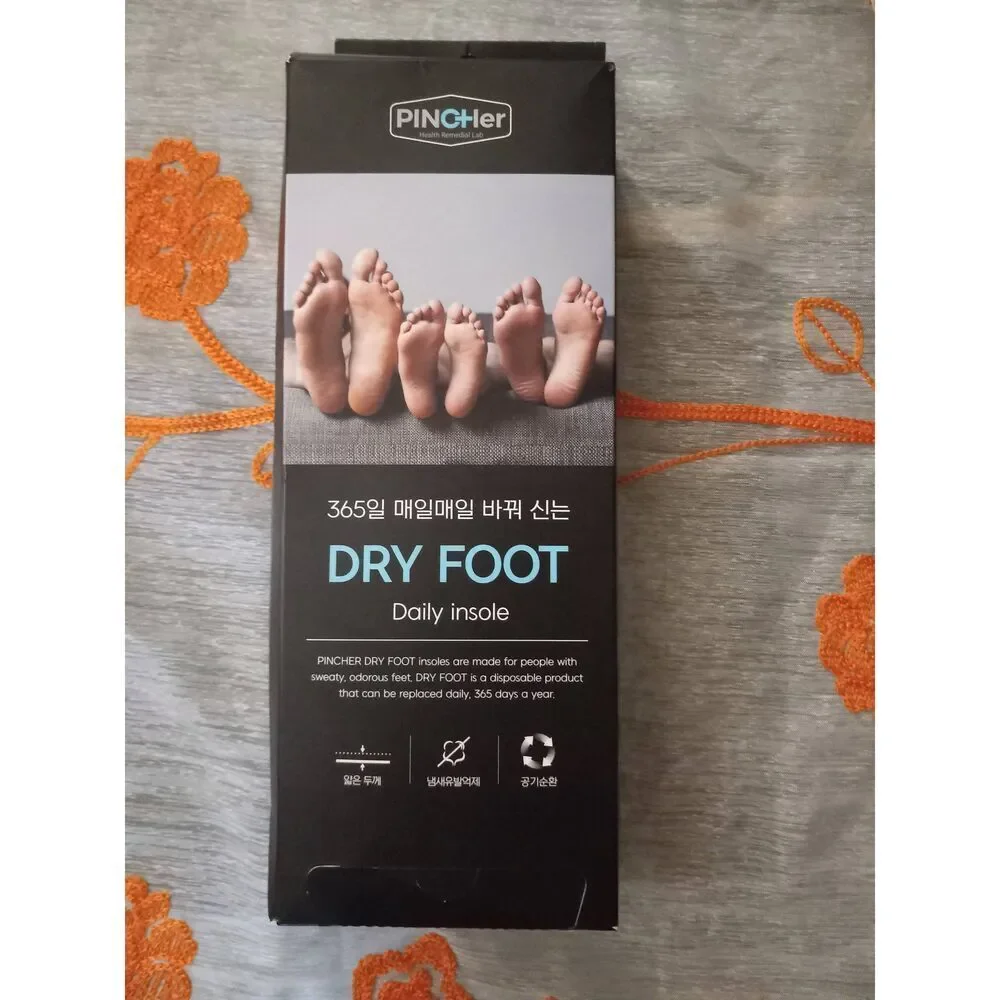 Dry foot daily insoles